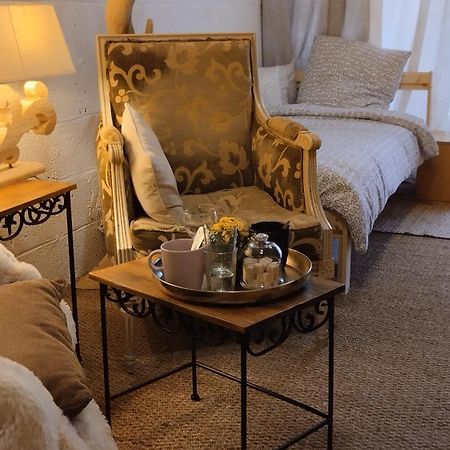 Le Laboratoire Shabby Chic De La Parfumerie Du Manoir Chavagne Екстериор снимка
