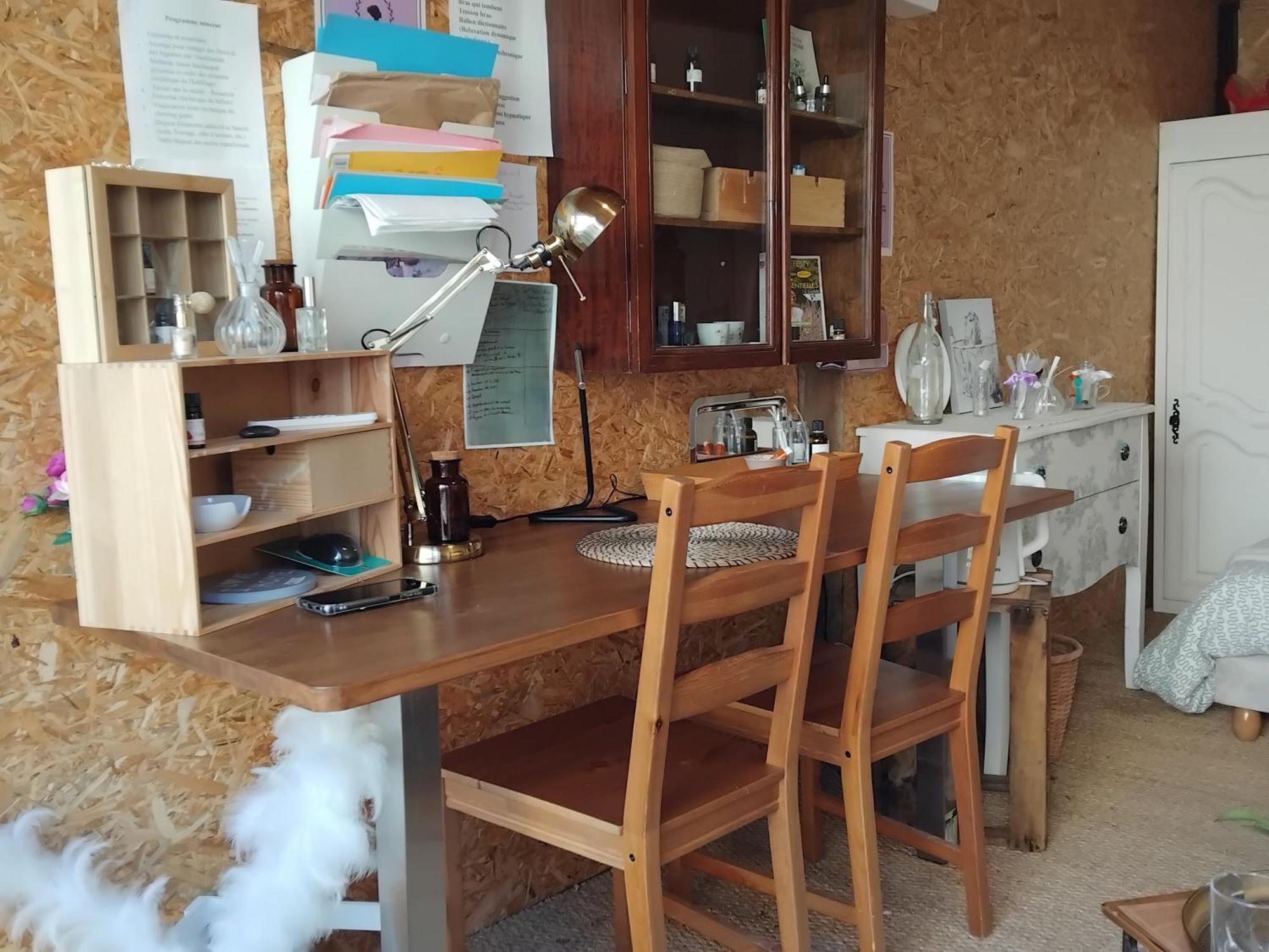 Le Laboratoire Shabby Chic De La Parfumerie Du Manoir Chavagne Екстериор снимка